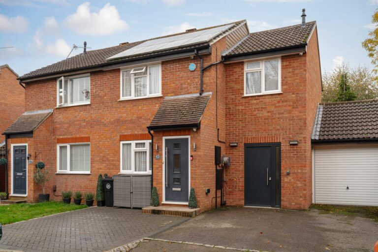 Bracken Close, Great Bookham, Leatherhead