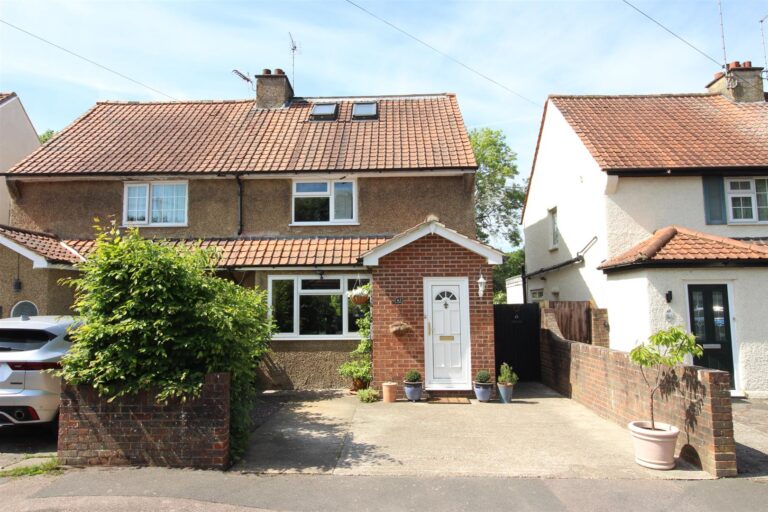 Taylor Road, Ashtead