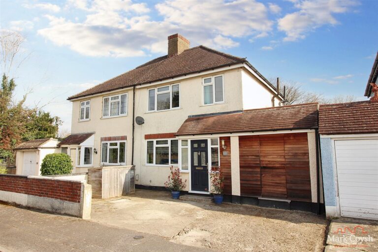 Read Road, Ashtead