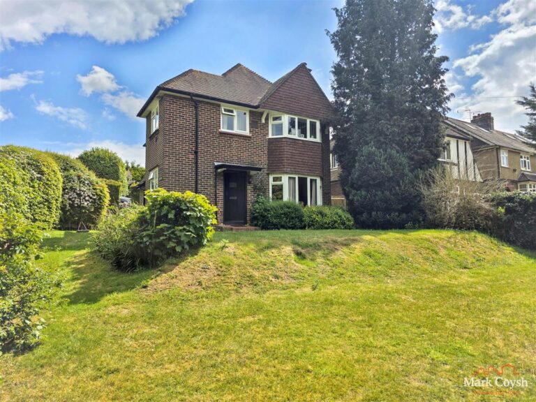 Green Lane, Lower Kingswood, Tadworth