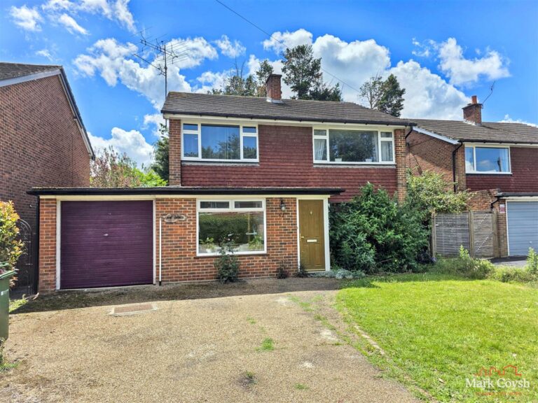 Cannon Grove, Fetcham, Leatherhead